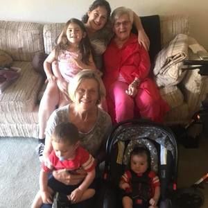 Meet your Posher, Ashley